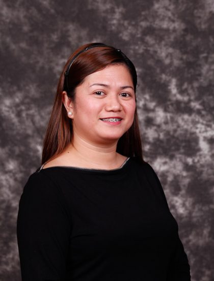 Lourdes Saladar